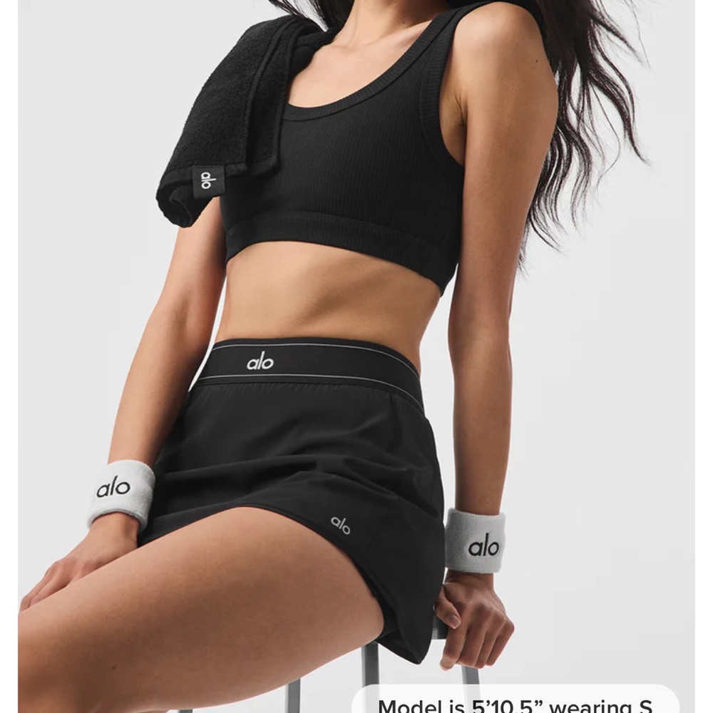 Alo Black wellness Sports Bra size S